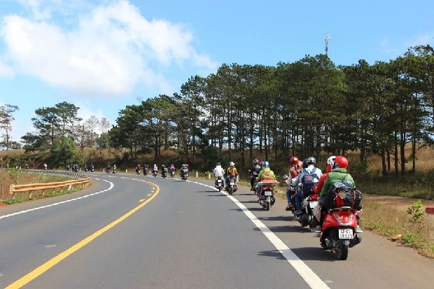 Núi Bà Đen - cung đường núi Bà Đen