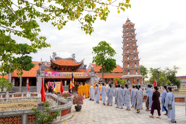 Tour hành hương Phật giáo - Tour hành hương Phật giáo