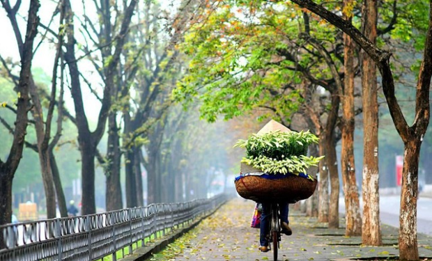 v&eacute; m&aacute;y bay đi H&agrave; Nội th&aacute;ng 4