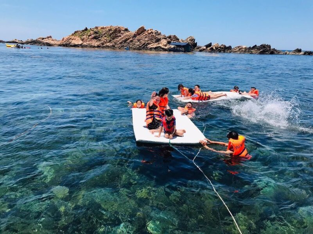 vé máy bay đi Quy Nhơn tháng 4