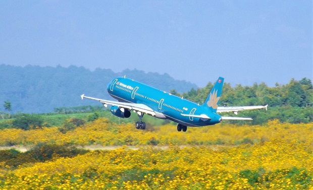 vé máy bay Đà Lạt Vietnam Airlines