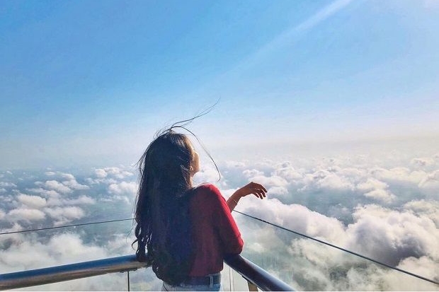 Khung cảnh núi Bà Đen - biển mây núi Bà Đen