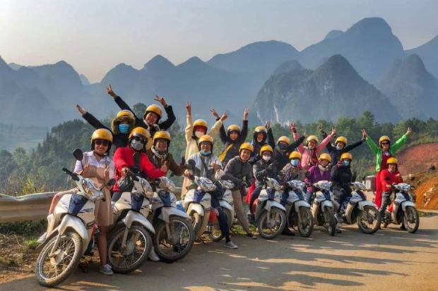 Review du lịch Hà Giang tự túc  - Di chuyển bằng xe máy.