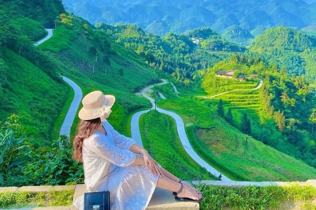 Review du lịch Hà Giang tự túc - Cổng trời Quản Bạ.