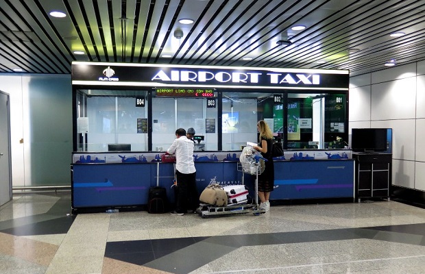 di chuyển từ sân bay Kuala Lumpur