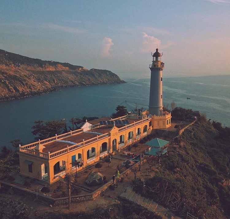 Hải đăng Mũi Điện