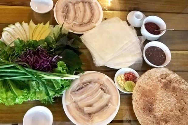 combo du lịch hà nội đà nẵng - bánh tráng cuốn thịt