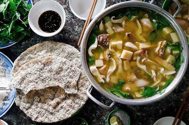 Địa điểm ăn uống Đà Lạt - Lẩu gà lá é