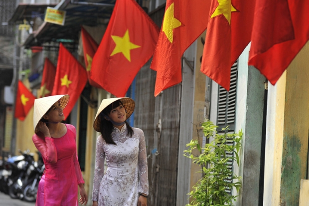 Lễ Quốc Khánh năm nay - Treo cờ