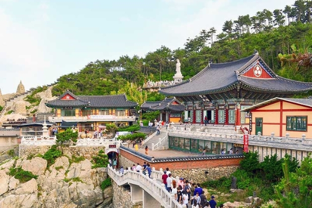 Cảnh đẹp ở H&agrave;n Quốc - Đền Beomeosa