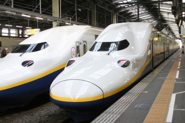 Du lịch Tokyo 1 ng&agrave;y - T&agrave;u điện ngầm