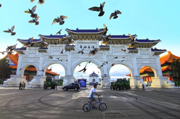 Kinh nghiệm du lịch Đ&agrave;i Bắc - Đ&agrave;i tưởng niệm