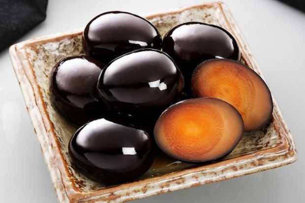 Kinh nghiệm du lịch Đ&agrave;i Loan - Trứng sắt