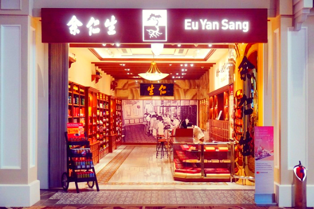 nên mua gì ở sân bay Singapore