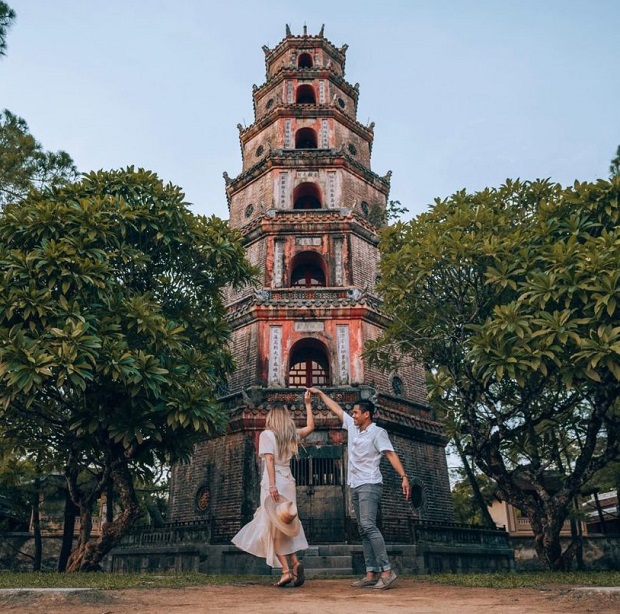 vé máy bay từ Đà Lạt đi Huế