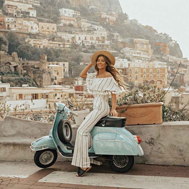 Thới gian bay từ Việt Nam sang &Yacute;