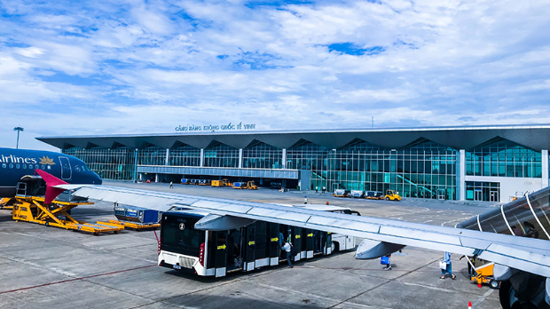 Thời gian bay từ Vinh ra H&agrave; Nội