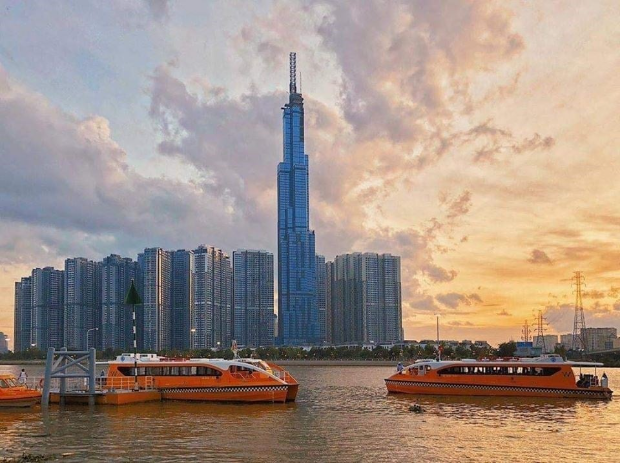 V&eacute; m&aacute;y bay đi TPHCM th&aacute;ng 7