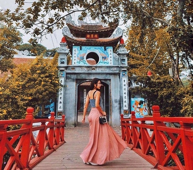 săn vé máy bay Đà Nẵng đi Hà Nội giá rẻ