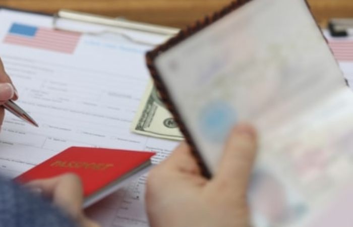 hồ sơ xin visa mỹ j1