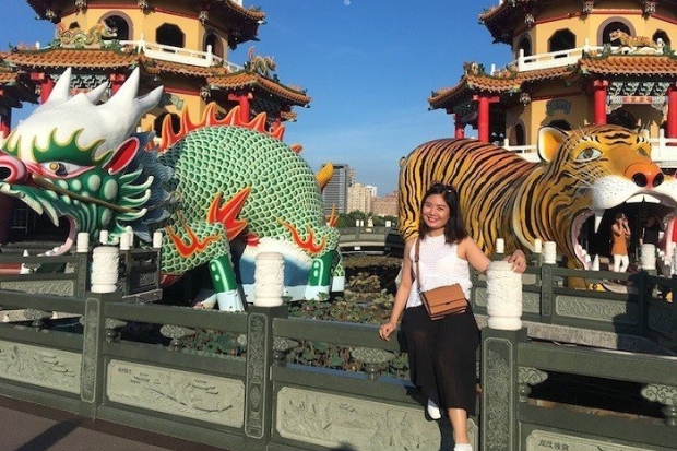 Cảnh đẹp Đ&agrave;i Loan - Th&aacute;p Long Hổ