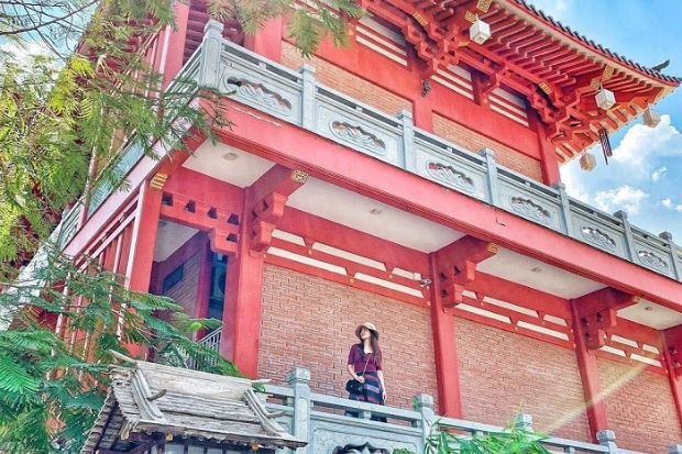 Cảnh đẹp Đ&agrave;i Loan - Miếu Văn V&otilde;