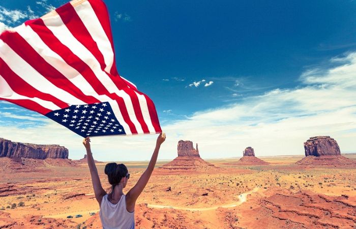 lợi &iacute;ch khi chuyển sang Work permit Canada