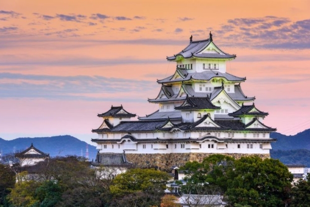 Du lịch Nhật Bản tụ túc - Lâu đài hạc trắng Himeji