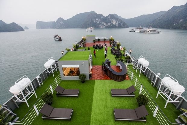 du thuyền 5 sao - Era