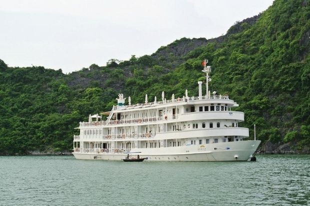 du thuyền 5 sao - &Acirc;u Cơ