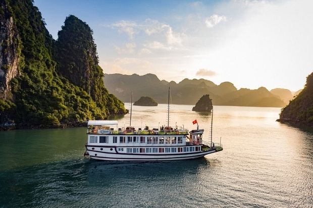 Du thuyền Hạ Long - Lavender
