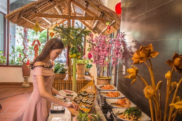 n&uacute;i thần t&agrave;i đ&agrave; nẵng - nh&agrave; h&agrave;ng rồng đỏ