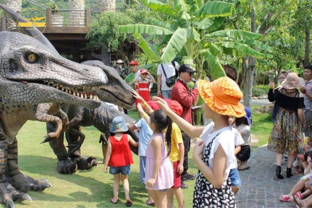 n&uacute;i thần t&agrave;i đ&agrave; nẵng - c&ocirc;ng vi&ecirc;n khủng long