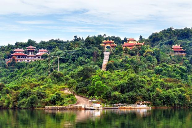 Review Khách sạn Golf Valley Đà Lạt - thiền viện Trúc Lâm