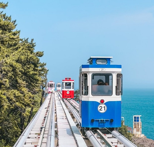 vé máy bay từ TpHCM đi Busan