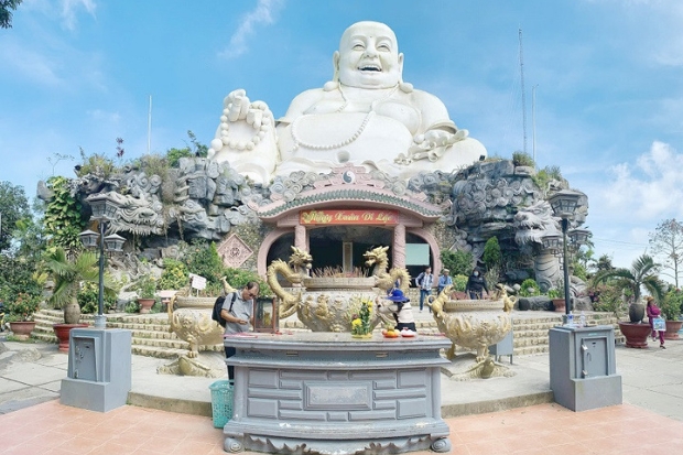 Tour miền Tây 1 ngày - Tượng Phật