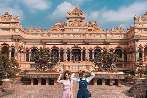 Tour miền Tây 1 ngày - Chùa Vĩnh Tràng