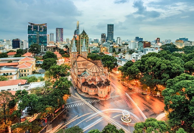 vé máy bay đi Tp Hồ Chí Minh