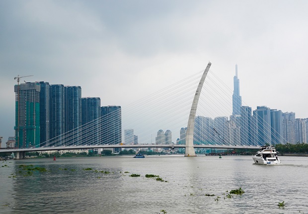 vé máy bay đi Sài Gòn giá rẻ