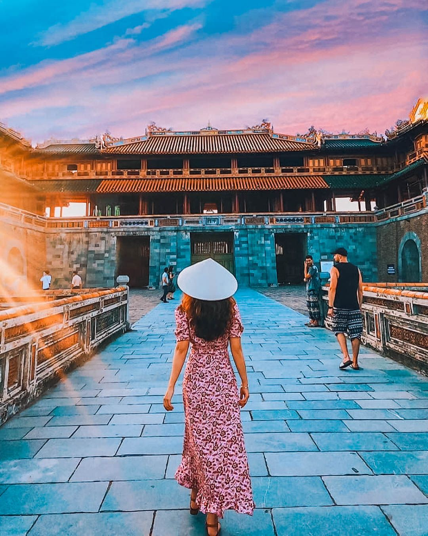 V&eacute; m&aacute;y bay Đ&agrave; Lạt Huế Vietnam Airlines