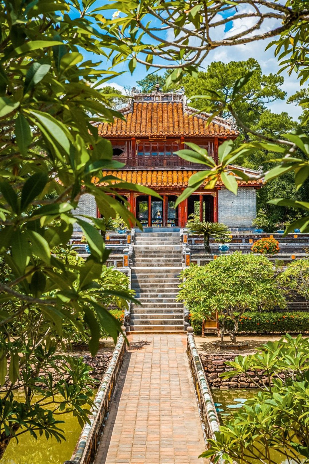 V&eacute; m&aacute;y bay Đ&agrave; Lạt Huế Vietnam Airlines