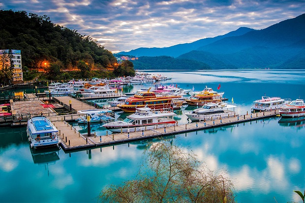 vé máy bay đi Đài Loan