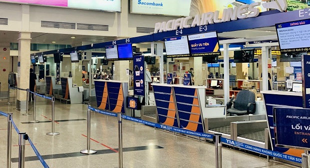 Săn vé giá rẻ, chọn hành trình ưng ý và đến sân bay sớm làm thủ tục để có trải nghiệm bay trọn vẹn cùng Pacific Airlines săn vé máy bay Pacific Airlines giá rẻ