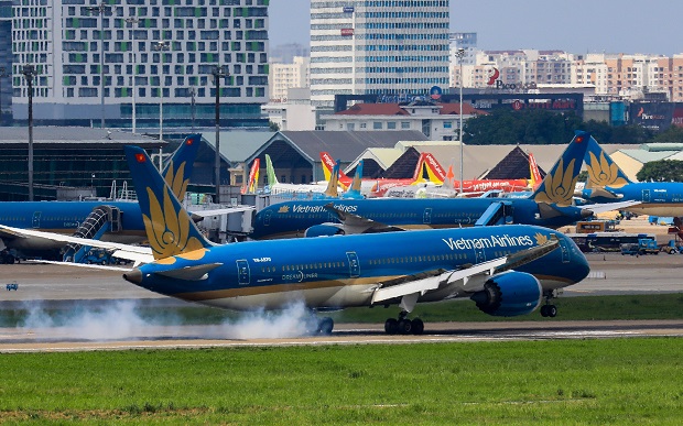 Vietnam Airlines
