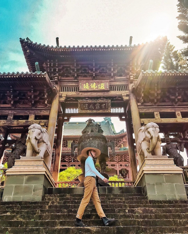 V&eacute; m&aacute;y bay Vietnam Airlines đi Pleiku