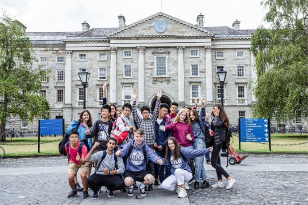 điều kiện để trở th&agrave;nh thường tr&uacute; nh&acirc;n Ireland