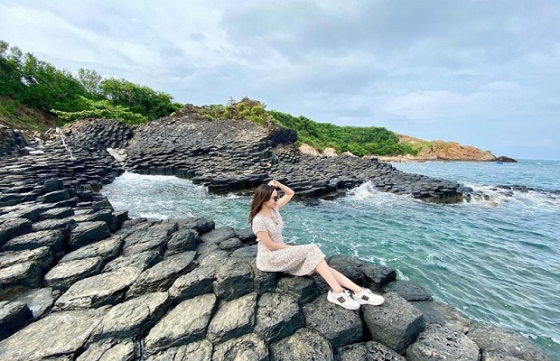 cẩm nang du lịch ph&uacute; y&ecirc;n a-z - gềnh đ&aacute; đĩa 