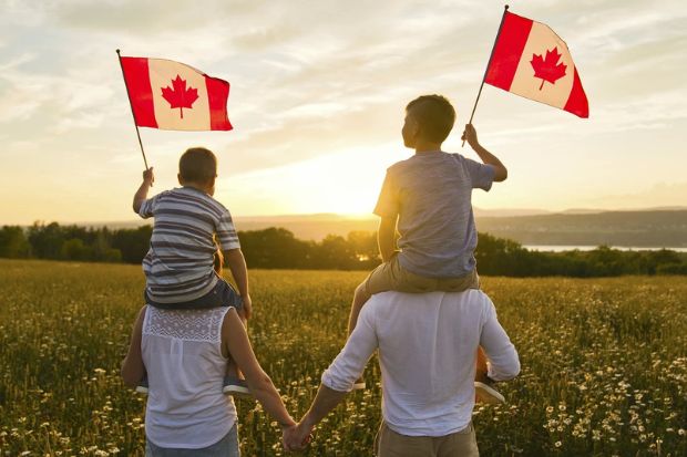 bảo l&atilde;nh gia đ&igrave;nh sang Canada