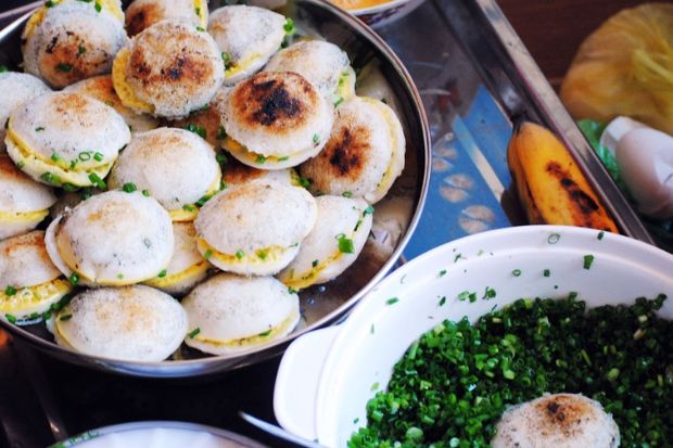 Đặc sản Phan Thiết - bánh căn