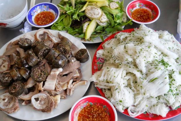 đặc sản quy nhơn - b&aacute;nh hỏi ch&aacute;o l&ograve;ng